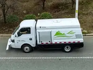Electric Road Maintenance Truck