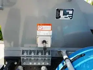 Hydraulic control lever